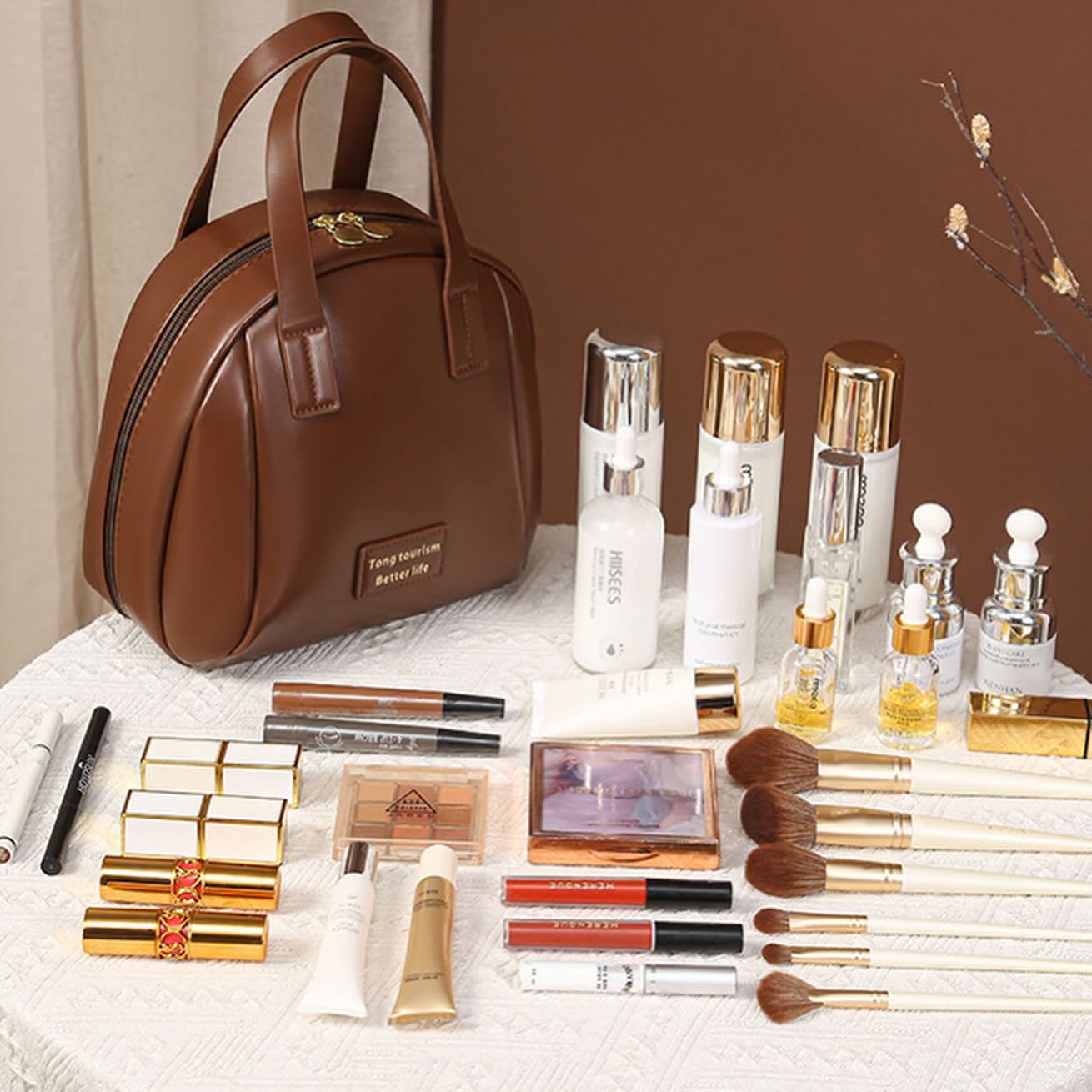 ✨PREORDER✨ High-End Portable Cosmetic Handbag
Available in Brown/Pink/White