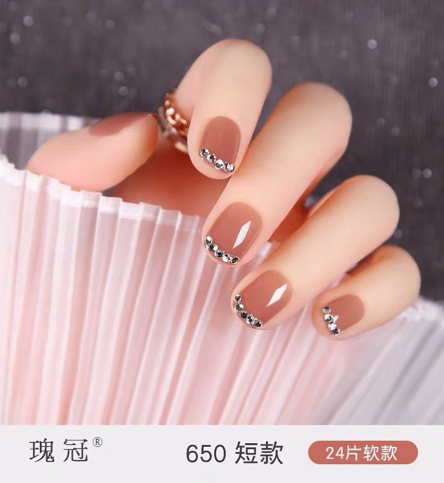 For preorder Crown nail patch manicure patch wear repeatedly using wearable women's armor finished removable nail patch