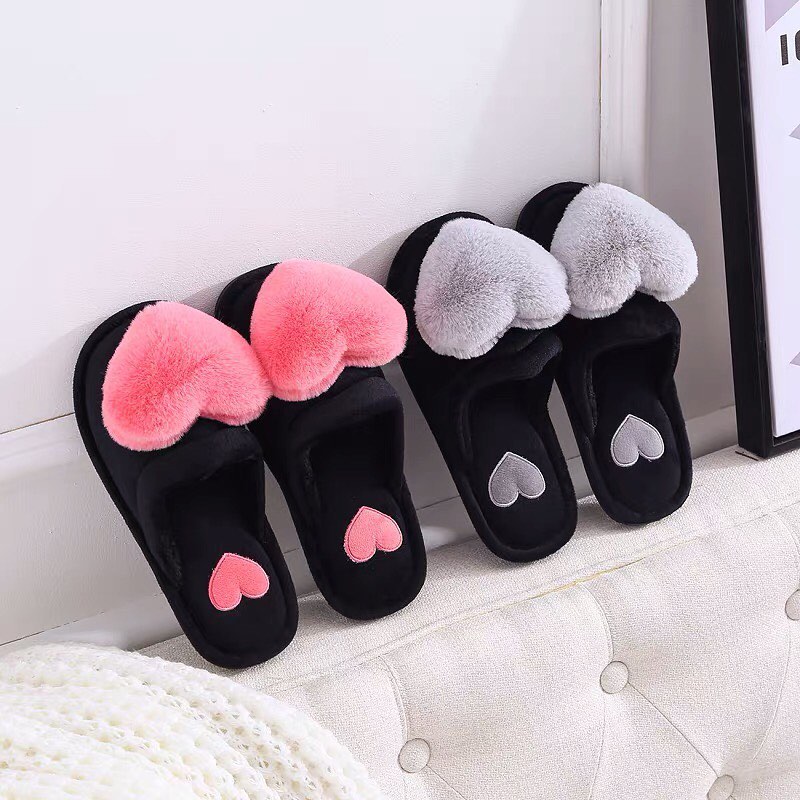 ✨PREORDER✨ Cotton slippers women's new floor drag non-slip home soft bottom mute indoor warm confinement shoes plush shoes
Size: 36/37 38/39 40/41