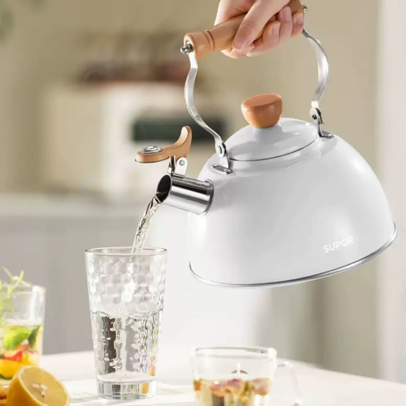 ✨PREORDER✨ 304 stainless steel whistle kettle
Available in Green / White